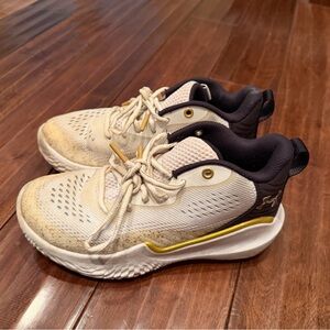 Under Armour White and Gold Athletic Shoes